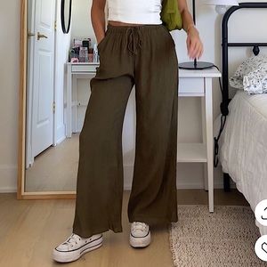 Abercrombie Crinkle Wide Leg Dark Green Pants
